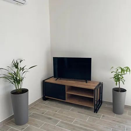 Maison De 40m2 Avec Jardin De 50m2